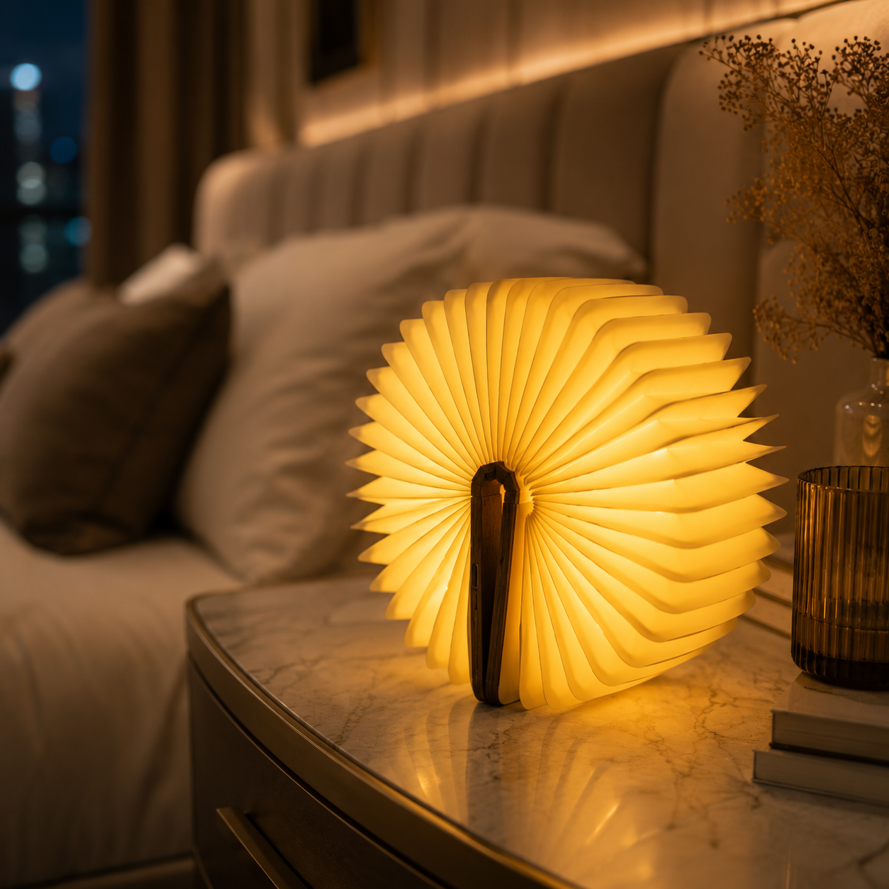 Story Fold Lamp